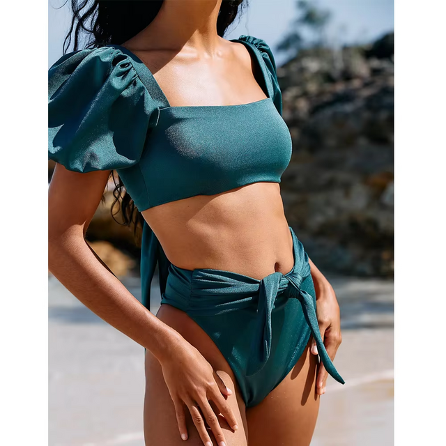 Design des deux pièces de maillot de bain de la mode à manches à bulles de mode de bain de couleurs solides Bikini