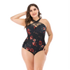 Femmes plus de taille en un morceau de maillots de bain et de plage de plage en sous-bataille