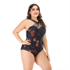 Femmes plus de taille en un morceau de maillots de bain et de plage de plage en sous-bataille