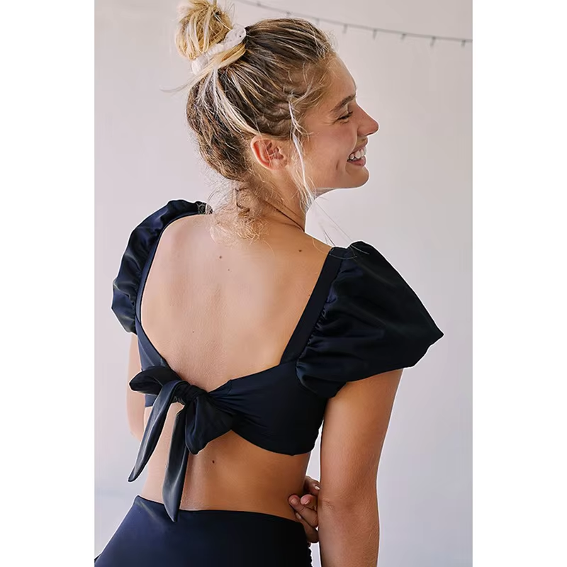 Design des deux pièces de maillot de bain de la mode à manches à bulles de mode de bain de couleurs solides Bikini